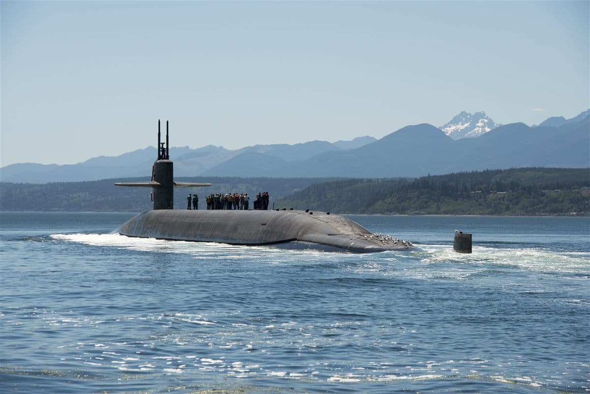 Ohio-class ballistic missile submarine and no first use nuclear policy second-strike credibility