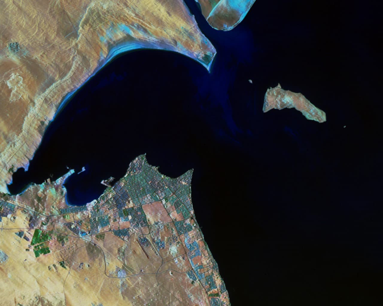Nuclear winter effects comparison image of Kuwait before oil fire smoke